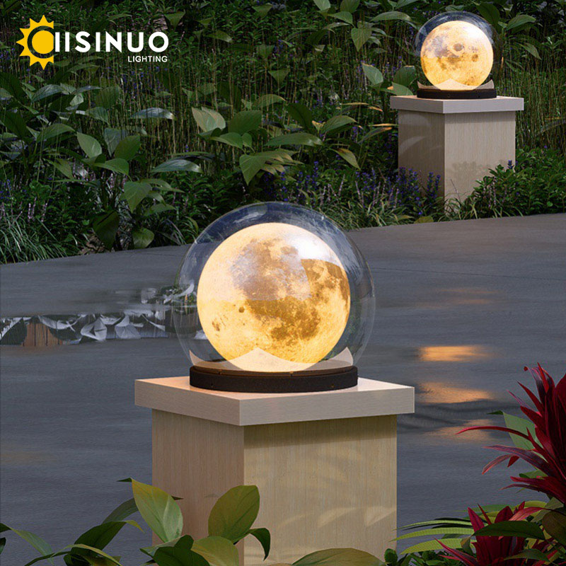 Outdoor Lighting Year Round - Luces de Pilar de Luna creativas